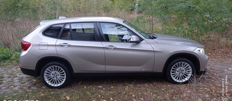 BMW X1 cena 38950 przebieg: 241000, rok produkcji 2012 z Warszawa małe 137